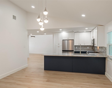 9323 Portal Drive - Photo Thumbnail 1