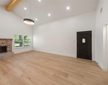 9323 Portal Drive - Photo Thumbnail 10