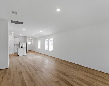 2519 Paloverde Canyon Court - Photo Thumbnail 4
