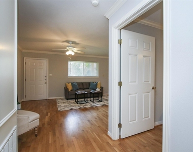 1307 Welch Street - Photo Thumbnail 11