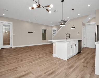 1235 W Tidwell Road - Photo Thumbnail 9