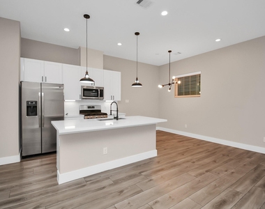 1235 W Tidwell Road - Photo Thumbnail 4