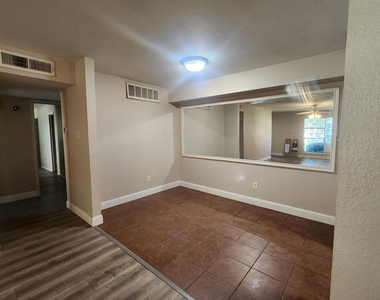 5665 Birchmont Drive - Photo Thumbnail 19