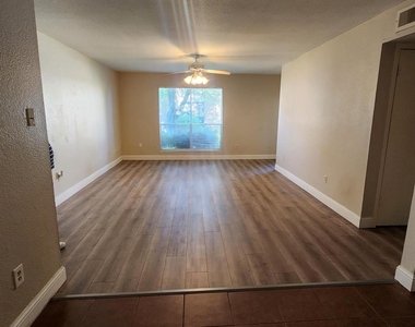 5665 Birchmont Drive - Photo Thumbnail 3