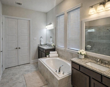 13423 Alpine Mountain Lane - Photo Thumbnail 6
