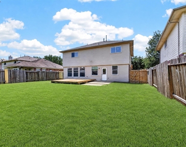 19246 Hopeview Court - Photo Thumbnail 37