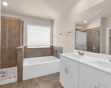 18095 Martin Pines Dr - Photo Thumbnail 26