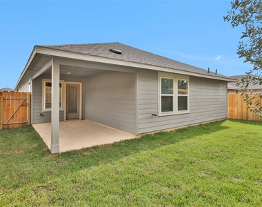 18095 Martin Pines Dr - Photo Thumbnail 28