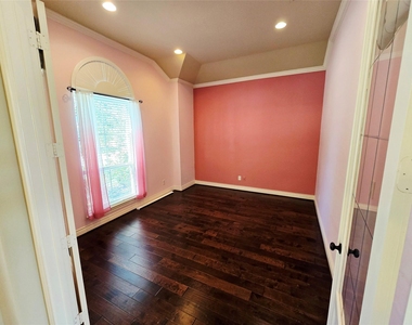 4311 Piper Shadow Lane - Photo Thumbnail 3
