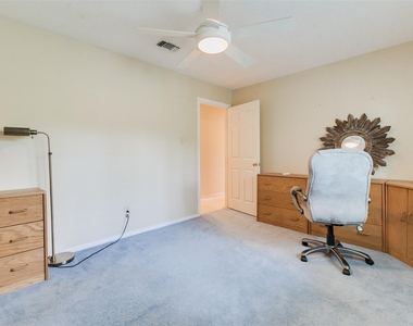 1703 Stemply Court - Photo Thumbnail 28