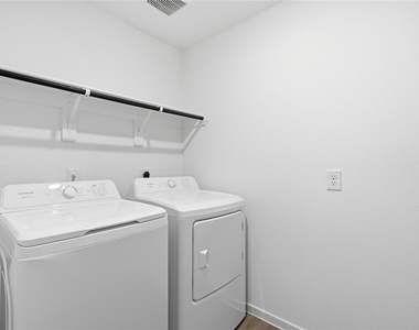 9030 Shady Cabana Way - Photo Thumbnail 23