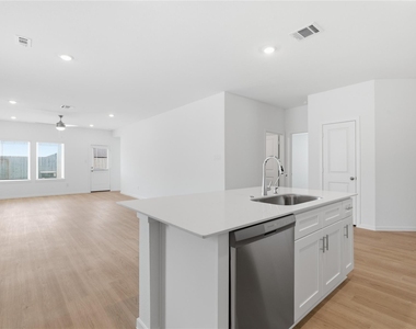 9030 Shady Cabana Way - Photo Thumbnail 5