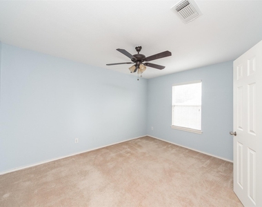 20306 Baytide Court - Photo Thumbnail 24
