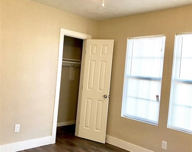1704 Sam Wilson Street - Photo Thumbnail 5