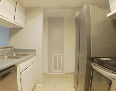 7273 Chasewood Drive - Photo Thumbnail 13