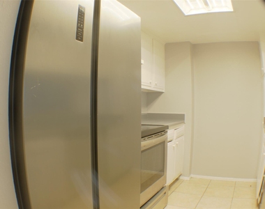 7273 Chasewood Drive - Photo Thumbnail 10