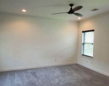 2 Hermann Park Court - Photo Thumbnail 19