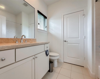 2 Hermann Park Court - Photo Thumbnail 15