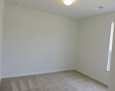1122 Epworth Court - Photo Thumbnail 17