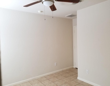 3526 Lexington Common - Photo Thumbnail 13
