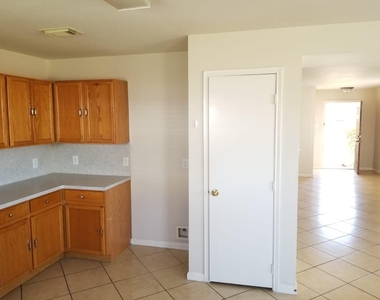 3526 Lexington Common - Photo Thumbnail 5
