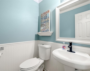 10230 E Summit Canyon Drive - Photo Thumbnail 18