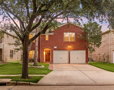 10230 E Summit Canyon Drive - Photo Thumbnail 1