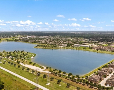 10230 E Summit Canyon Drive - Photo Thumbnail 43