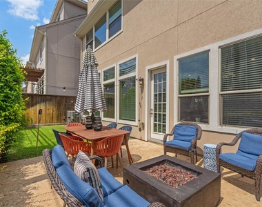 1407 Devonshire Manor Lane - Photo Thumbnail 28