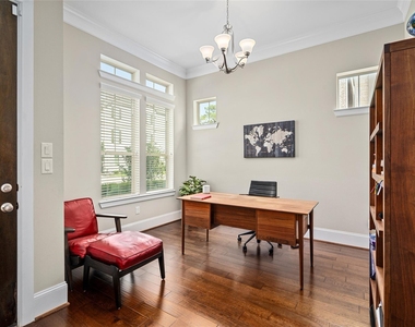 1407 Devonshire Manor Lane - Photo Thumbnail 2