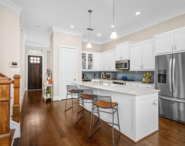 1407 Devonshire Manor Lane - Photo Thumbnail 6