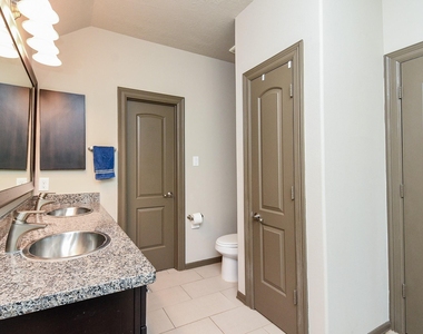 78 Aventura Place - Photo Thumbnail 15