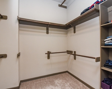 78 Aventura Place - Photo Thumbnail 16