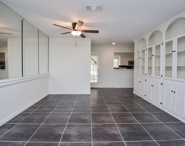 854 Wax Myrtle Lane - Photo Thumbnail 8