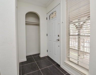 854 Wax Myrtle Lane - Photo Thumbnail 5