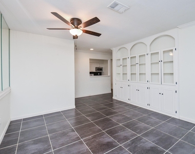 854 Wax Myrtle Lane - Photo Thumbnail 9