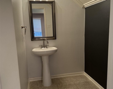 23806 Allingham Ln - Photo Thumbnail 20