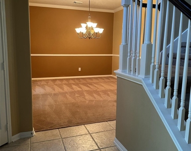23806 Allingham Ln - Photo Thumbnail 14