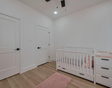 778 Mansfield St - Photo Thumbnail 15