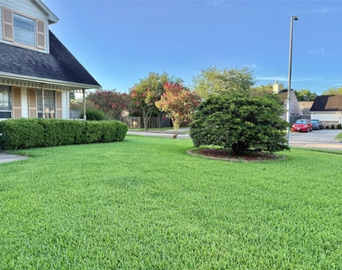 2923 Cottonfield Way - Photo Thumbnail 2