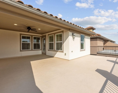 14 W Oaks Drive - Photo Thumbnail 22