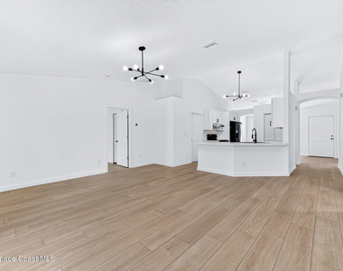 711 Avalon Street Se - Photo Thumbnail 15