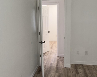 1418 Paley Circle Se - Photo Thumbnail 22