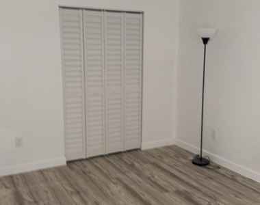 1418 Paley Circle Se - Photo Thumbnail 21