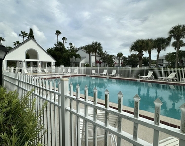 335 Ocean Park Lane - Photo Thumbnail 34