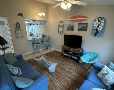 335 Ocean Park Lane - Photo Thumbnail 2