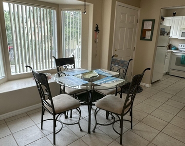 335 Ocean Park Lane - Photo Thumbnail 17