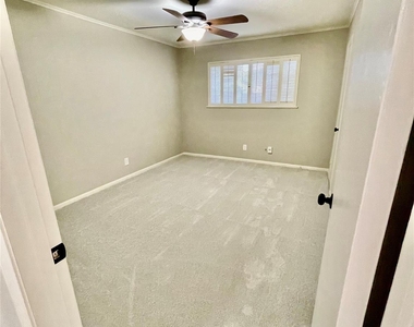 12854 Westhorpe Drive - Photo Thumbnail 4