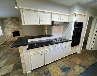12854 Westhorpe Drive - Photo Thumbnail 13