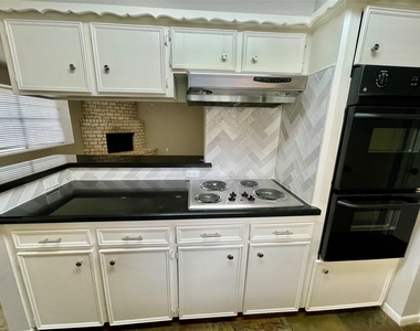 12854 Westhorpe Drive - Photo Thumbnail 18